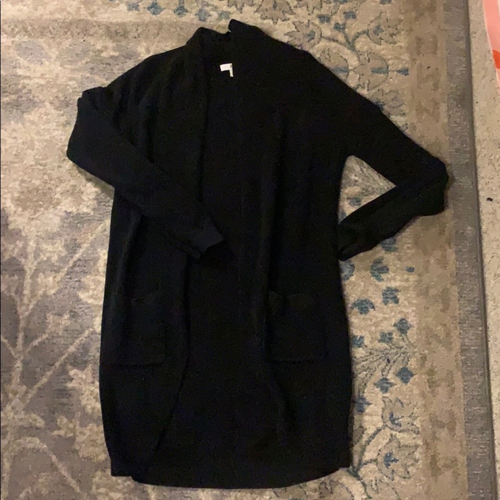 BP Cardigan - Picture 3 of 6